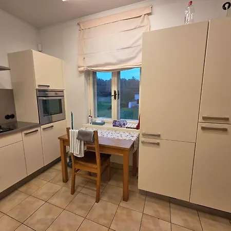 Lodja Jahimaja Holiday home *