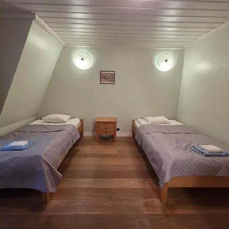 Lodja Jahimaja Holiday home *