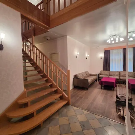 Lodja Jahimaja Holiday home *