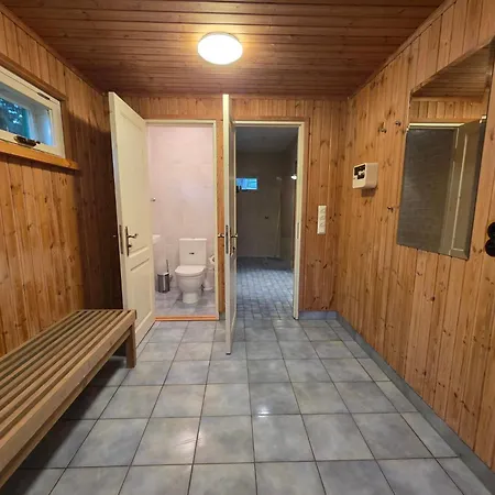 Lodja Jahimaja Holiday home *